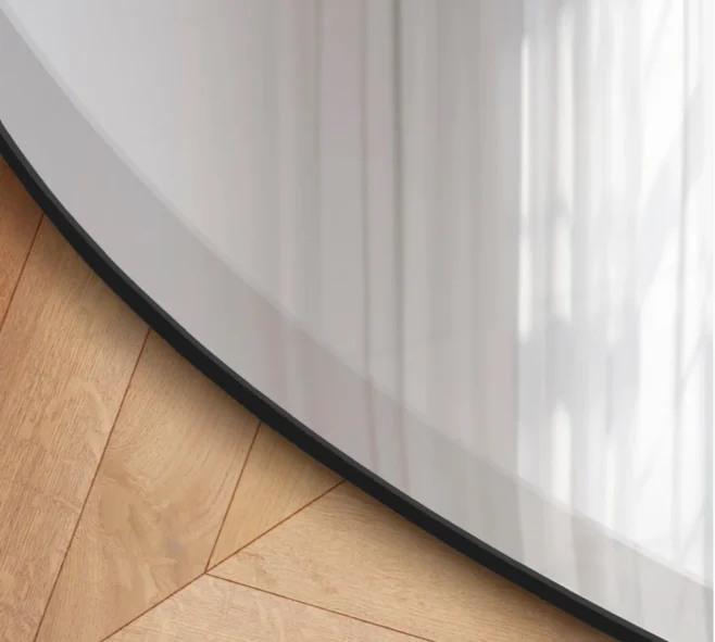 Asymmetrisk spegel med facetkant - Aura - 55x110cm