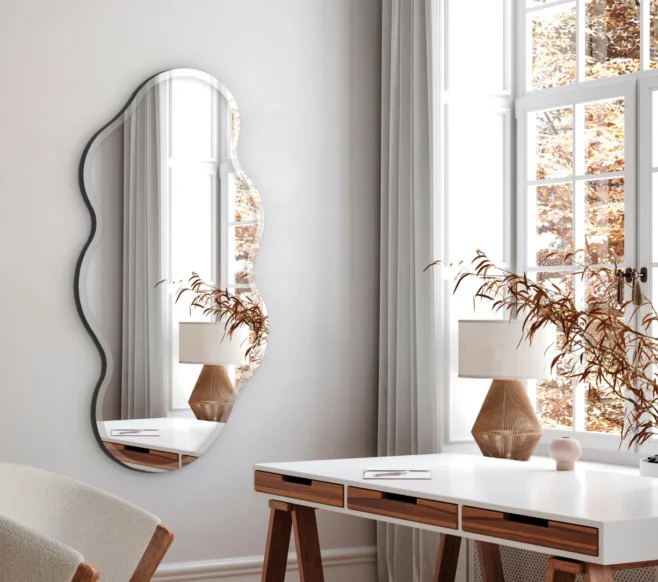 Asymmetrisk spegel med facetkant - Aura - 55x110cm